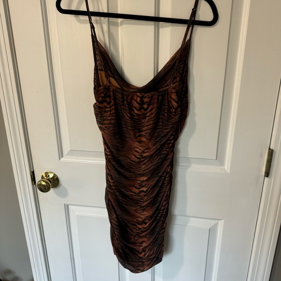 Princess Polly Cheetah Mesh Dress - Picture 3 of 4